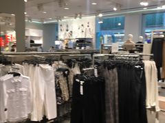 -H&M(鹏欣水游城店)