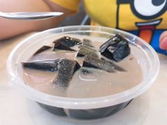 椰汁龟苓膏-世代同糖(华盖里直街店)