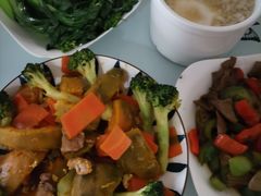 -天鹅到家·保姆月嫂育儿嫂(天河店)