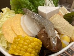 -呷哺呷哺(世贸.工三店)
