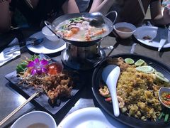 -The Dishes Seafood & Restaurant