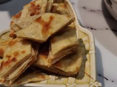 -鱼图腾鱼头泡饼(经开万达店)