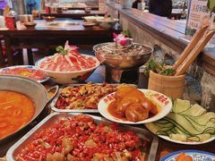 -萍姐火锅·公路夜市(武汉首店)