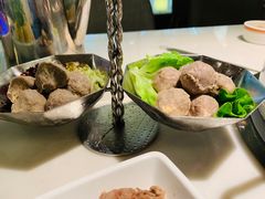 -左庭右院鲜牛肉火锅(浦江欢乐颂店)