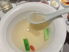 芦笋鱼唇汤-鲤院·新中式美学·庭院餐厅(夫子庙店)