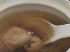 五指毛桃炖龙骨-东江渔村·古典园林·30年粤菜老字号(太和店)