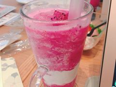 红心火龙果沙冰-必胜客(安盛金马店)