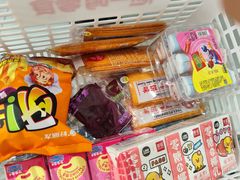 -赵一鸣零食(山东烟台南洪街店)