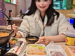 -鸡遇虾煲干锅火锅(小寨金莎店)