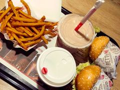 -The Habit Burger Grill 哈比特汉堡(复兴soho店)