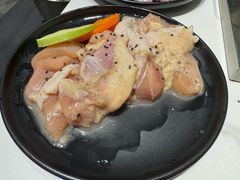 -山野的朋友露营炭火烤肉