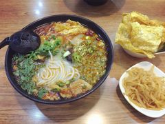 -螺小胖柳州螺蛳粉(钟楼总店)