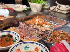 -张牌牌·东北烤肉小吃市集(金楠天街店)