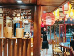-东来菜馆•手抓海鲜家常菜•海鲜锅贴(鸽子窝店)