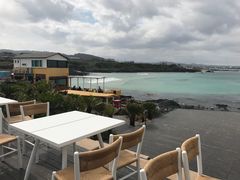 -Cafe Aewol Monsant