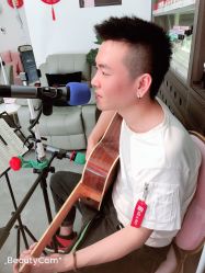 -进巍美甲