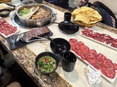 -牛鼎记潮汕牛肉火锅(阳朔店)