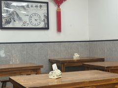-何记酿皮店(西流湾店)