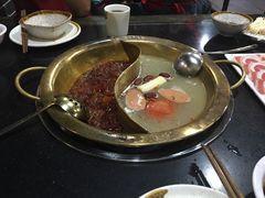 -怡品川宇火锅(宝立方店)