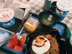 印尼炒饭伴烧牛肉串烧套餐-雨林餐厅(长隆海洋王国店)