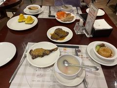 -荣誉国际酒店-云顶旋转餐厅
