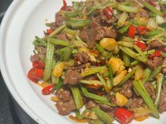 小炒黄牛肉-明丰小渔馆(明月路店)