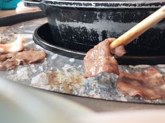 -三人行骨头王火锅(长寿店)