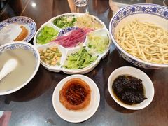 -老北京炸酱面大王.铜锅涮肉(朝阳门店)