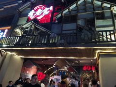门面-哥老官重庆美蛙鱼头(西湖银泰十一哥店)