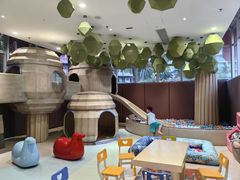 -水桶王国主题餐厅·聚会·生日派对·亲子活动·家庭套餐(亚龙湾希尔顿店)