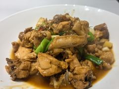-芦茨金富饭庄·25年老字号·专做稻草鸡