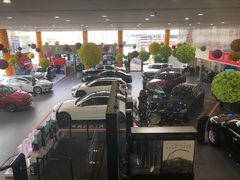 -北京鹏龙瑞星奔驰4s店(来广营店)