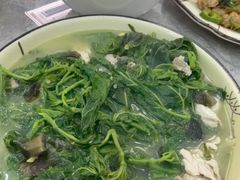 -银峰农庄·特色烧鸡·鲜无花果浸鸡
