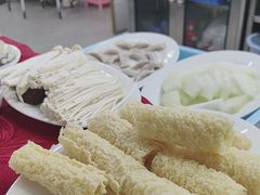 -花苑美食横琴生蚝火锅(拱北粤华路店)