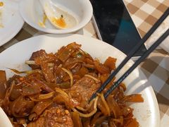 -新大咀港式茶餐厅(宝山万达店)