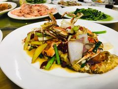 辣炒螃蟹-四川小胡子海鲜(丁村万人海鲜广场店)