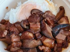 -粉八·云南米线·建水烧烤(常熟路店)