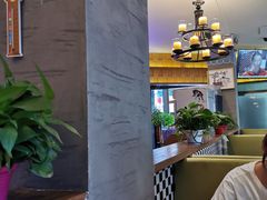 大堂-小牛海记潮汕牛肉店(永定路店)