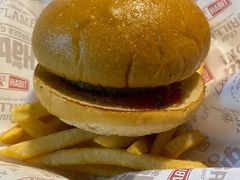 -The Habit Burger Grill 哈比特汉堡(复兴soho店)