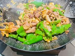 -费大厨辣椒炒肉(黄兴中心广场店)