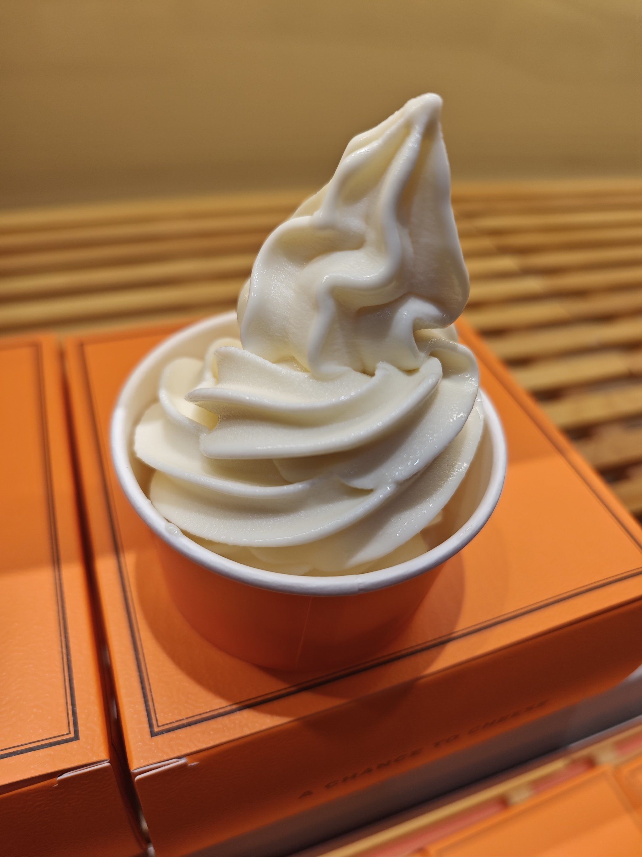 夏日牛乳冰淇淋