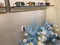 -潘多拉眼镜·蔡司依视路明月(潘家园店)