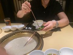 -余欢领鲜火锅(新街口店)
