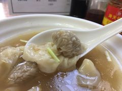 广州鲜肉云吞面-小梁哥云吞面(黄贝岭店)