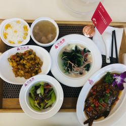 -月满阁月子中心(莲湖区店)