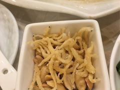 -鸿星海鲜酒家(格兰中心店)