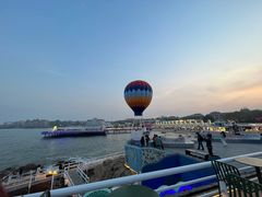 -北戴河碧螺塔海上酒吧公园