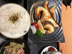 -吟松日式料理(莘庄店)