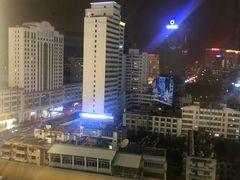 -昆明中心皇冠假日酒店