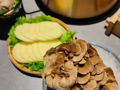 -罗勒家·养生火锅· Bistro(大望路店)